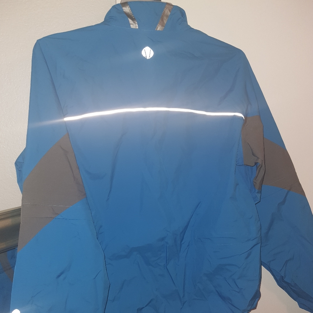 Sunice jacket - Picture 3 of 3